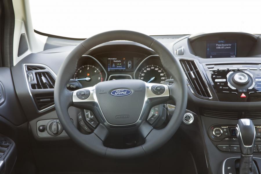  Ford Kuga 2013 года  (фото 5 из 36)